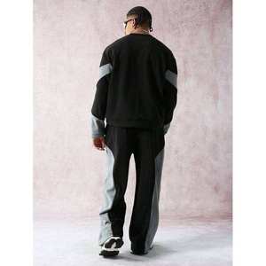 เสื้อสเวตเชิ้ตสีดำและสีเทาแบบสวมหัวสำหรับผู้ชาย พร้อมกางเกงเข้าชุด ชุดวอร์ม ODM Trackstar OEM แบรนด์ส่วนตัว - Product Image 4