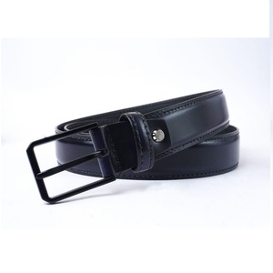 เข็มขัดหนังผู้ชายแบบเรียบคลาสสิกทำด้วยมือพร้อมหัวเข็มขัดปักหมุดผู้ผลิตอินเดีย - Product Image 2