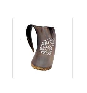 Tasse à boire de bière en corne de buffle de la plus haute qualité Design unique pour les festivals Fête de mariage Tasse à corne de bière à vin à bas prix - Product Image 3