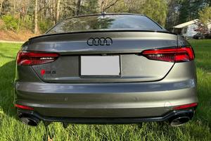 Voiture d'occasion fiable Audi RS5 Coupé 2018, 444 ch, V6 biturbo - Product Image 3