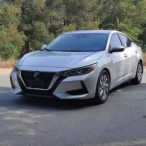 Ventes urgentes Nissans Sentras 2021 1.8 Sv entièrement automatique propre Ventes saisonnières Voitures d'occasion haut de gamme - Product Image 1