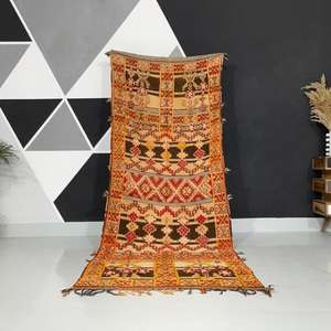 Auténticas Alfombras Marroquíes Hechas a Mano de Lana, Diseños Berber Tradicionales, Estilos Vintage Modernos para Decoración del Hogar - Product Image 1