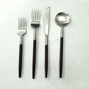 Elegant Durable Stainless Steel Cutlery Flatware Set Classic Design Dishwasher Safe <b>Mirrored</b> Steel for Business Gifts - Product Image 3