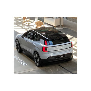 Vol-vo EX30 crossover eléctrico suministrado para mercados de transporte ecológicos - Product Image 4