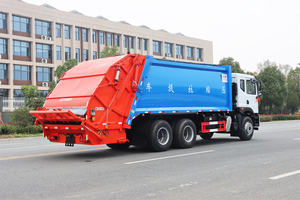 Camion compacteur de déchets 6x4 LHD RHD 20CBM 22CBM 25CBM pour le transport de déchets compressés - Product Image 6