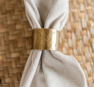 Ronds de serviette en laiton Vaisselle en perles de luxe pour mariages et fêtes Coulée et techniques d'impression Cadeau - Product Image 6