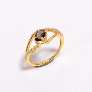Anillo de piedras preciosas de cuarzo ahumado de corte ovalado chapado en oro de estilo clásico de Plata de Ley 925, regalo perfecto para fiesta de boda para mujer - Product Image 1