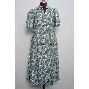 Vestido Midi con Cuello en V, Hecho a Mano en India, 100% Algodón, Estampado Floral Digital, Mangas Cortas, Cintura Natural, Corte Holgado, Casual, Limpieza en Seco - Product Image 3