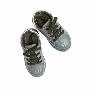 Jogger informal verde oliva para niñas KD1786 Yoga Top - Product Image 1