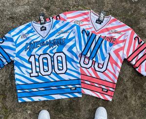 Camiseta sublimada cuadrada con cuello en V personalizada de algodón 100%, Camiseta de gran tamaño de malla de fútbol de estilo Retro Vintage con estampado de patrón sólido - Product Image 4