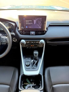 TO-YO-TA RA-V4 SE HYBRID AWD AUTOMATIQUE 2023 EXTRÊMEMENT PROPRE - Product Image 3