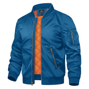 Poliéster La cabeza con cremallera está a la izquierda Diseño de cuello alto elegante y cremallera completa Azul Verde Venta al por mayor Chaqueta de satén para hombres - Product Image 1