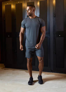 Camisetas de Entrenamiento Personalizadas para Hombre con Logotipo Reflectante, 89% Poliéster, 11% Elastano, Transpirables, Ligeras, MOQ Bajo, Económicas, Ajuste Cómodo - Product Image 4