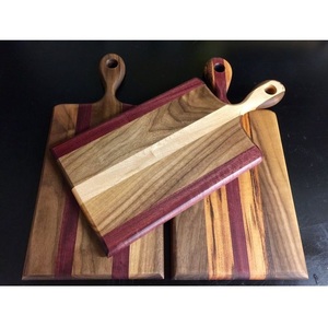 Bandeja de servicio de madera y resina de diseñador único con juego de posavasos, utensilios de cocina para desayuno, vajilla, bandeja decorativa para comedor y sala de estar - Product Image 4