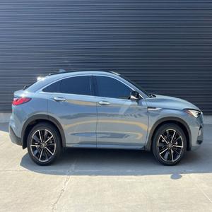 Infiniti QX55 Luxe 2023, état impeccable - Product Image 2