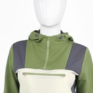 Conjunto Deportivo de 2 Piezas para Mujer, Sudadera con Capucha y Cremallera de Felpa Francesa de Algodón Grueso Personalizada y Pantalones Cortos Desgastados con Estampado Puff - Product Image 4