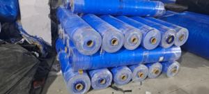 Rollos de tela PE personalizables con diversas opciones de GSM y color Resistente al agua con estabilización UV - Product Image 6