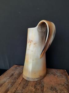 Tasse en corne gravée personnalisée de qualité supérieure pour boire de la bière ou du whisky et du café disponibles à bon prix - Product Image 4