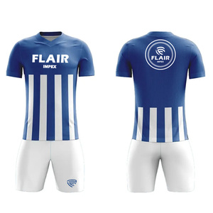 Ensembles d'uniformes de maillot de football de confort respirant de conception personnalisée de la meilleure qualité pour les jeunes hommes joueurs Service OEM de coupe automatisée - Product Image 1