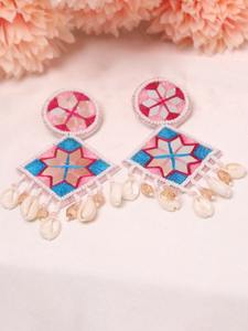 Pendientes bordados con cuentas de semillas étnicas bohemias hechas a mano para mujer para el Día de San Valentín, joyería de costura y punto de cruz - Product Image 5