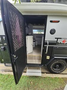 Livraison rapide, camping-car de luxe 4x4 tout-terrain d'occasion, caravane, remorque de camping pour le camping et les voyages, en stock - Product Image 4
