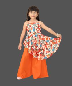 Conjunto de Top Asimétrico y Pantalones Palazzo Naranja con Estampado Floral Digital Completamente Cosido para Niñas de Shoryam Fashion |   Ropa Étnica Indo-Occidental para Niños - Product Image 2