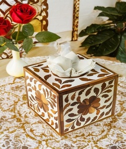 Caja de Pañuelos de Madera con Incrustaciones de Hueso, Artesanía Moderna y Ecológica para el Hogar, Soporte Decorativo Artesanal con Forma Personalizada para Hoteles y Restaurantes - Product Image 2