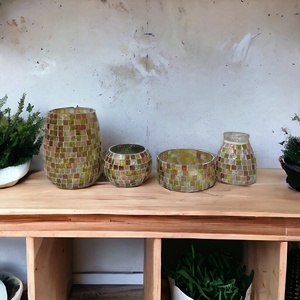 Artisanat en verre coloré cylindrique rond fantaisie décor à la maison de haute qualité vide mosaïque bougie bocaux en verre bocaux pour mariage - Product Image 1