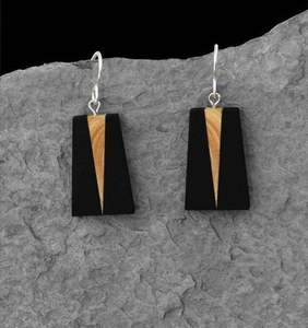 DURABLE STRIKING WARMTH DANGLES Feuille d'or Noir Blanc Résine Boucles d'oreilles en forme de coeur Carré Rond Géométrique Goutte de résine en bois - Product Image 6