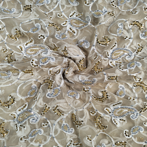 Nueva llegada, tela de encaje de red de moda exclusiva de primera calidad con pedrería en un diseño floral y abstracto para bodas. - Product Image 6