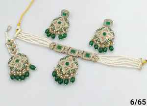 Ensemble indien traditionnel et à la mode plaqué or et long Mala avec boucles d'oreilles et collier combiné Maagtika pour femmes - Product Image 3