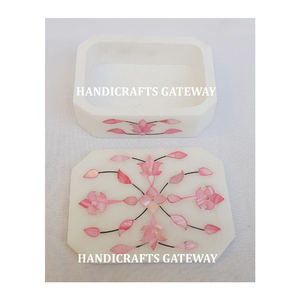 ผลิตภัณฑ์แบบฝังที่ยอดเยี่ยมที่สุดสำหรับกล่องเครื่องประดับมุกสีขาวลายฝังดอกไม้สีชมพู - Product Image 1