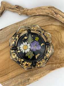 ASSISTANT Dessous de verre en résine de luxe faits à la main Tampons carrés de couleur personnalisables pour ensemble de tapis de table de cuisine Meilleur prix - Product Image 4