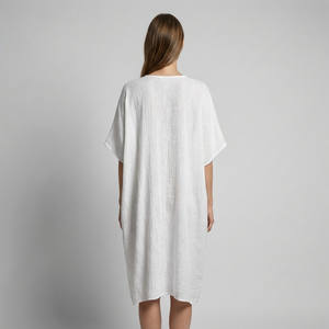 Tunique ample à col en V et manches chauve-souris 100% lin - Product Image 3