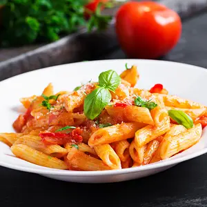 100% 이탈리아 최고 품질의 유기농 체리 토마토 소스 Arrabbiata 250 g