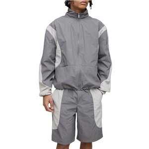 Conjunto cortavientos de dos tonos para hombre, chaqueta gris con Cremallera de nailon y pantalones cortos a juego, ropa deportiva ligera, chándal 2026 - Product Image 1