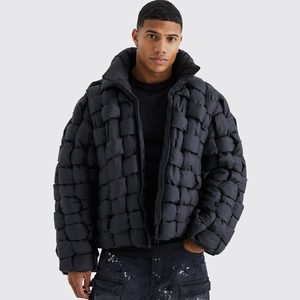 Veste matelassée oversize unisexe de qualité supérieure, fermeture éclair, hiver, personnalisée, matelassée, imperméable, respirante, extérieur, capuche avant - Product Image 1