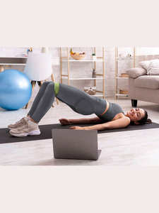 Nuevo conjunto de ropa deportiva sin costuras para yoga, Sujetador deportivo calado de malla y pantalones cortos de gimnasio, conjunto de mallas para mujer - Product Image 3