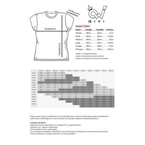 T-Shirt con stampa di musica bianca da donna in maglia a maglia Stratocaster Howard Reed Black Guitar