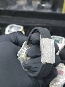 Montre automatique HipHop à coupe brillante avec bracelet en diamant blanc moissanite de luxe à vendre - Product Image 2