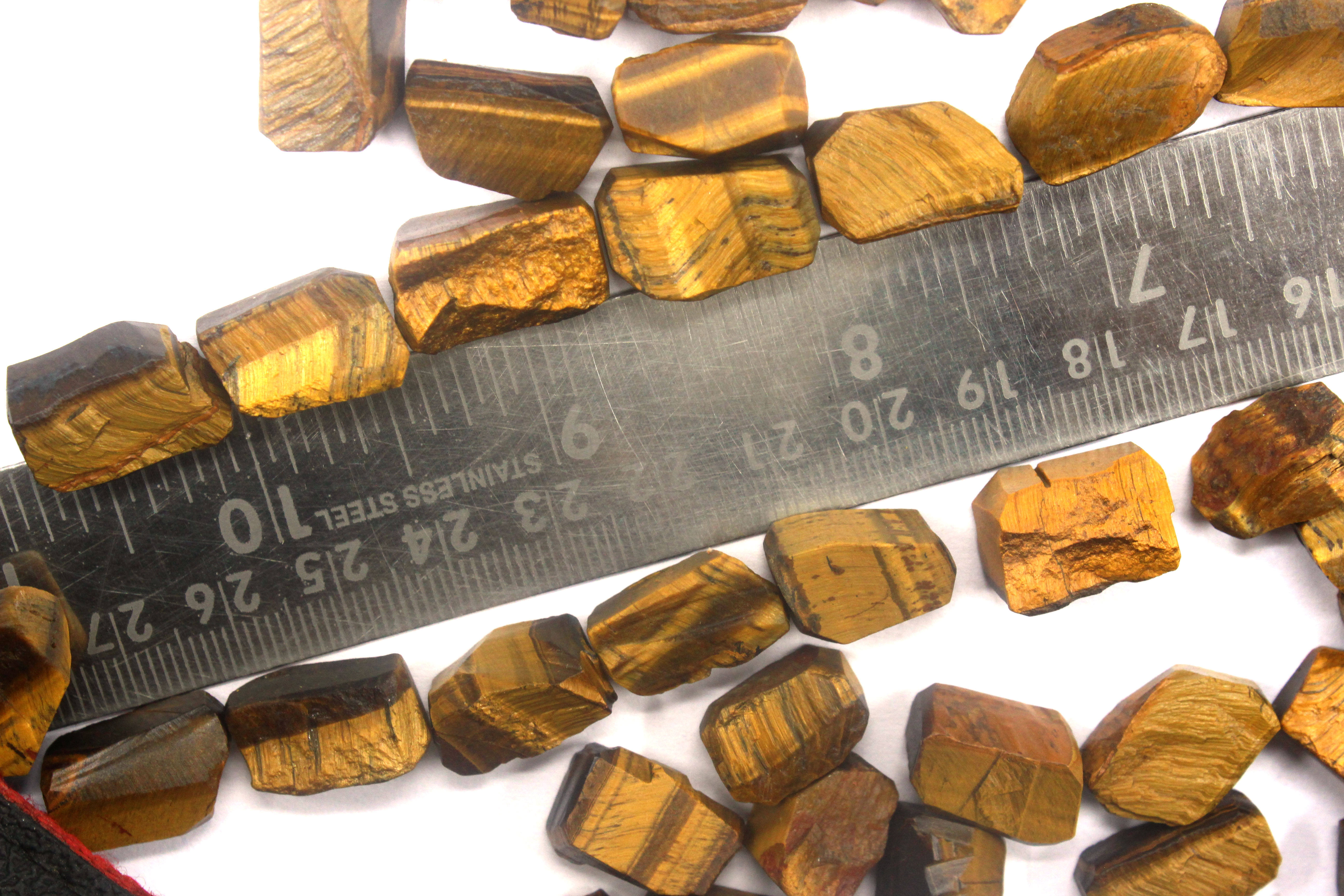 สีเหลือง