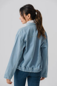 Veste en jean tissé pour femme, qualité supérieure, personnalisable OEM/ODM, respirante, en coton, mode automne, longue, pour l'extérieur - Product Image 3