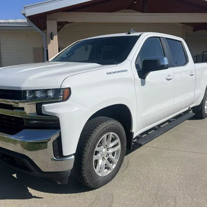 Meilleures ventes, Chevrolet Silverado 1500 LT Crew Cab 4WD 2020 d'occasion, inspecté, camionnette pleine grandeur, prêt à l'exportation 2 - Product Image 1
