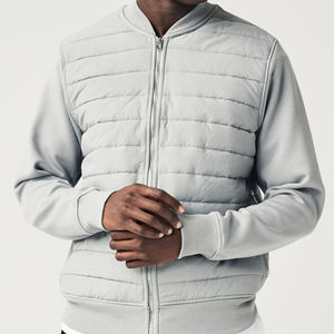 Vestes matelassées légères personnalisées de haute qualité pour hommes | Vêtements d'extérieur respirants pour hommes Vestes matelassées pour hommes - Product Image 1