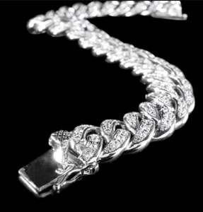 Le bracelet de tennis Moissanite coupé VVS1 passe le testeur de diamants | Bijoux glacés plaqués or 24 carats | Cadeau de fiançailles certifié IGI - Product Image 4