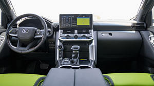 Mejor Precio de Mercado 2022 TOYOTA LAND CRUISER LC300 VX 3.5P NEGRO - Product Image 5