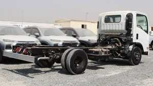 Nouveau Camion Benne Hydraulique Isuzu NPR 4.6L 71 Long SPL Euro 6, Moteur Diesel 6 Cylindres, Transmission Manuelle, Modèle 2025 - Product Image 5