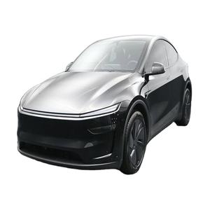 SUV USADO 2024 SERIE LONG RANGE LAUNCH, Tracción en las Cuatro Ruedas, Gasolina, R17, Cámara de 360°, Asientos de Cuero - Product Image 1