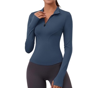 Vêtements de sport pour femmes OEM Zip Top Logo personnalisé à manches longues Gym Chemise de course à pied Séchage rapide Évacuation de l'humidité Vente en gros - Product Image 1