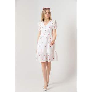 เดรสลำลองลายดอกไม้สีแดงความยาวระดับเข่า ยี่ห้อท็อปโชว์ สินค้าขายส่ง - Product Image 3